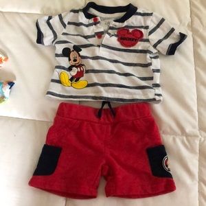 Mickey Mouse 2 piece newborn outfit